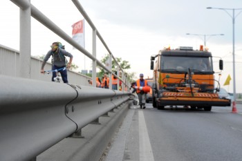 Tájékoztató az Árpád híd hétvégi mosásáról
